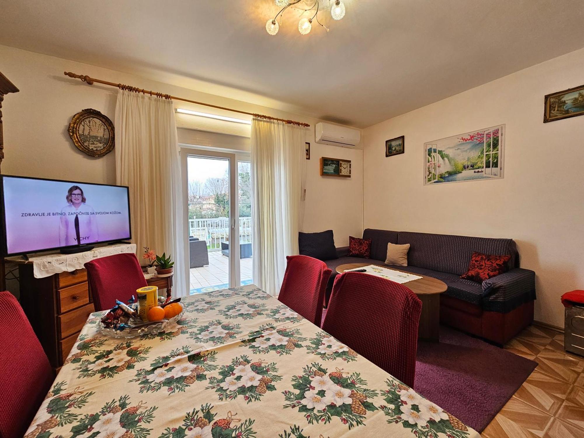 Stjepan Apartment Медулин Екстериор снимка